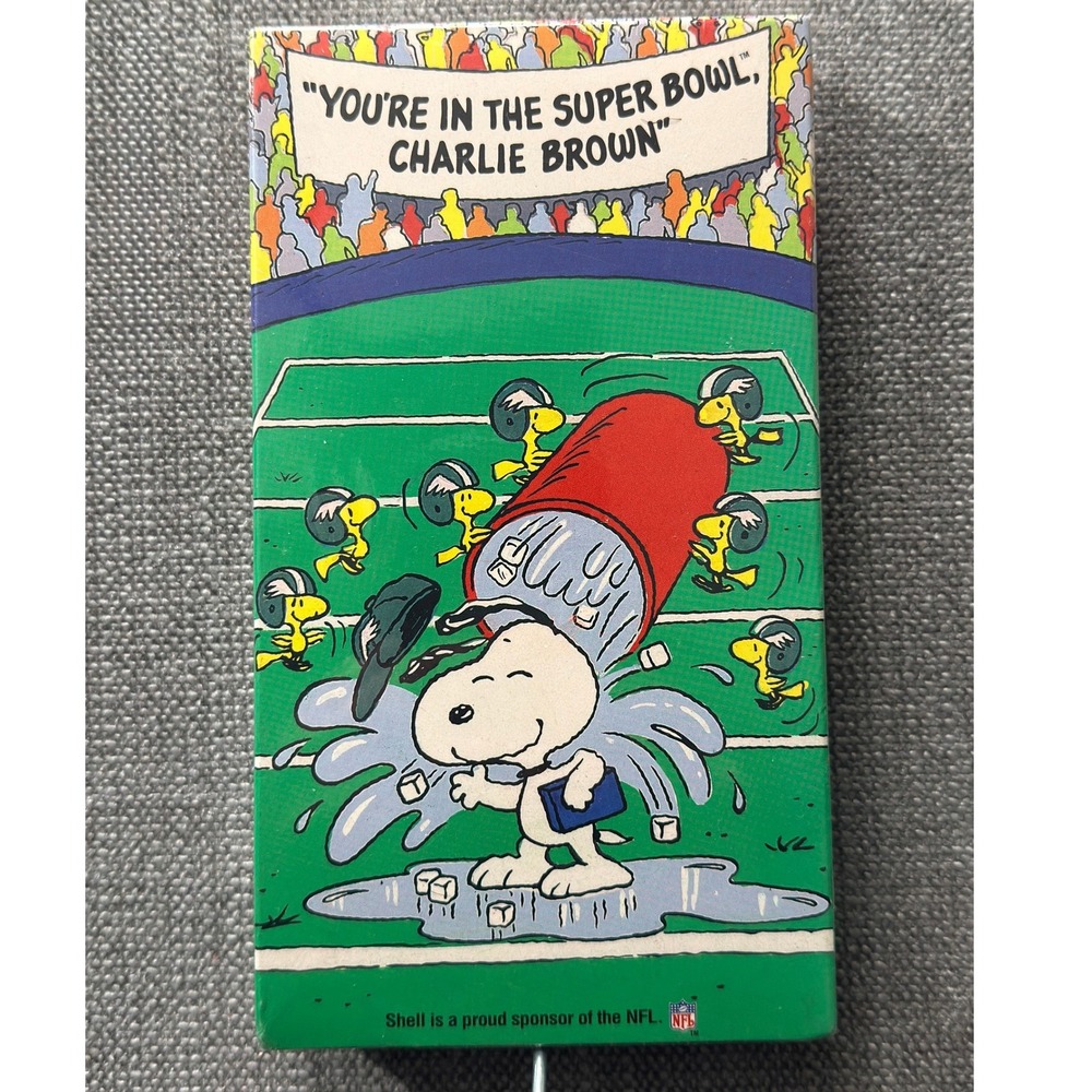 Peanuts Charlie Brown‎ Youre in the Super Bowl VHS Video Shell NFL Animated